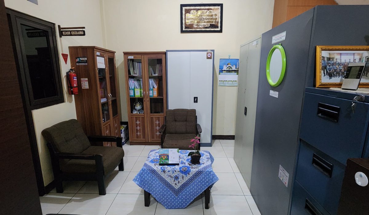 Ruang Tamu Internal Kedinasan