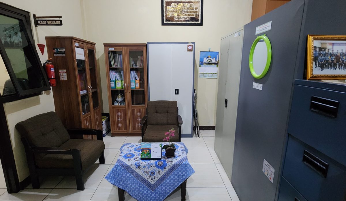 Ruang Tamu Internal Kedinasan