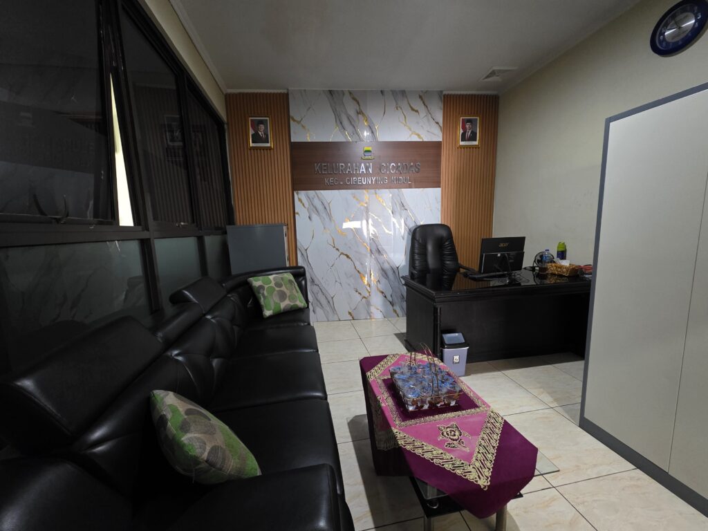 29) Ruang Lurah (13)