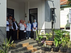 Read more about the article BBGRM (Bulan Bhakti Gotong Royong Masyarakat) LPM Kelurahan Cigereleng